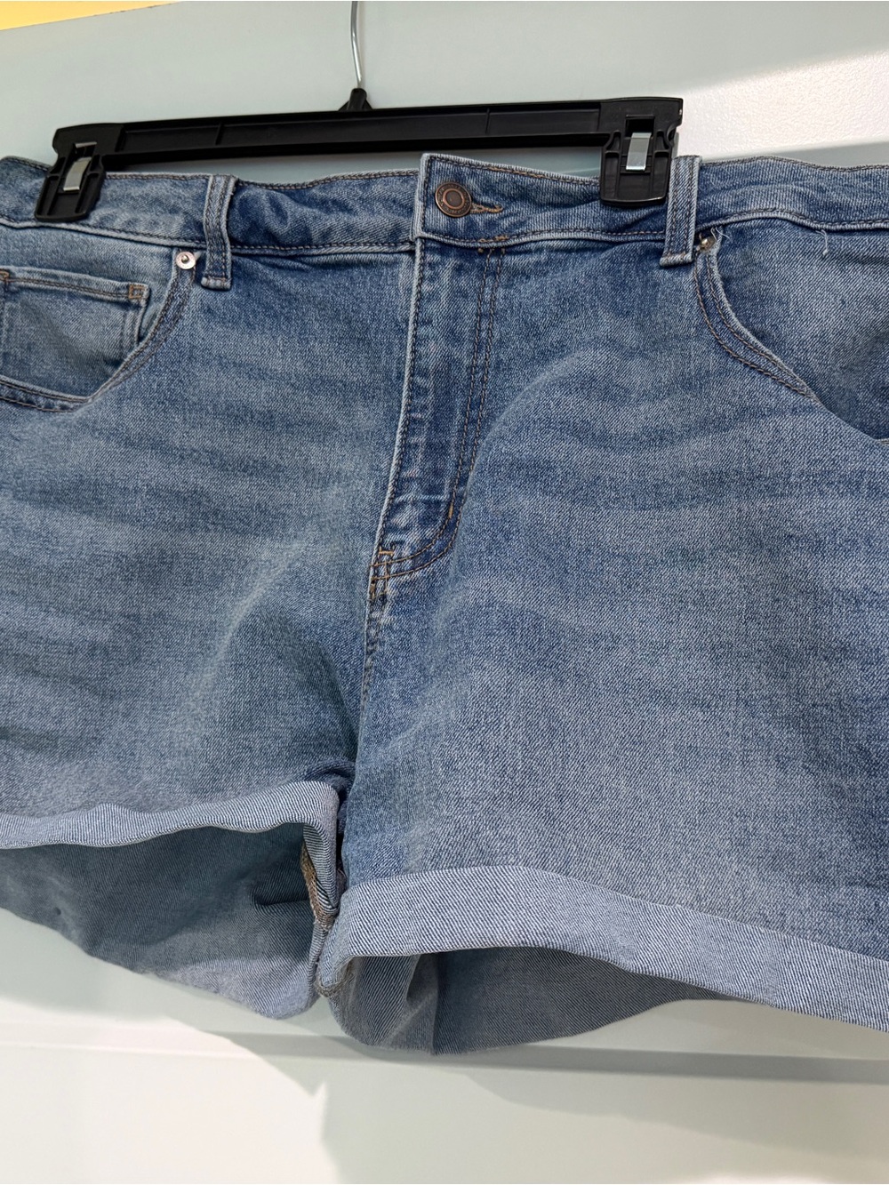 NO BOUNDARIES Denim Roll-Hem Women's Shorts-Size 18